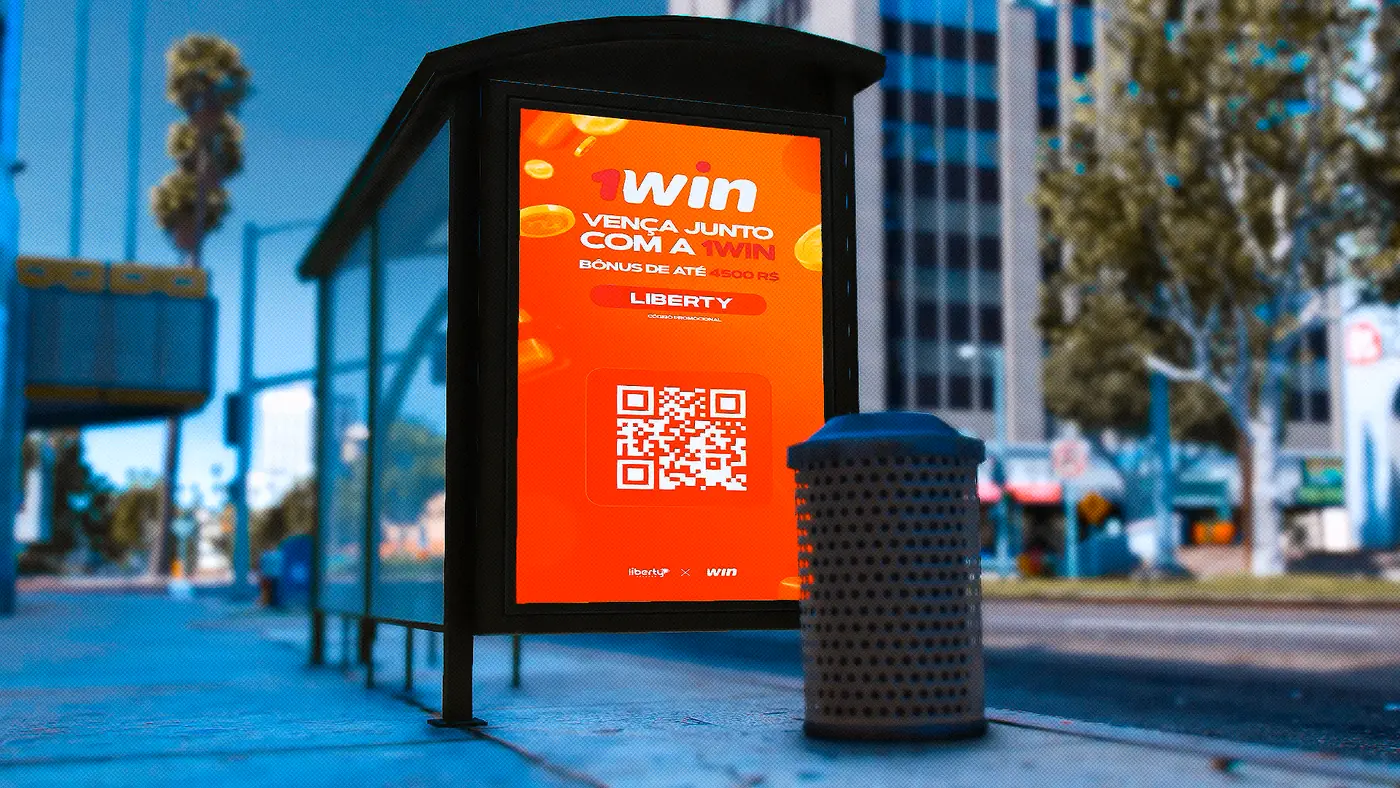 Ponto de ônibus na cidade virtual com o anúncio laranja da 1WIN e QR code.